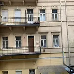 10nest 부다페스트