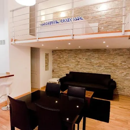 10nest Apartment *