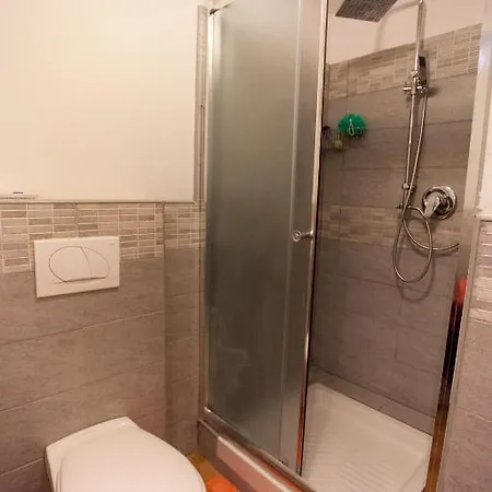 10nest Apartment